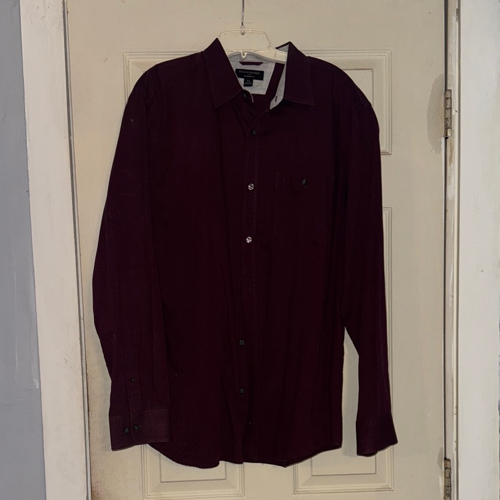 Banana Republic Burgundy Top